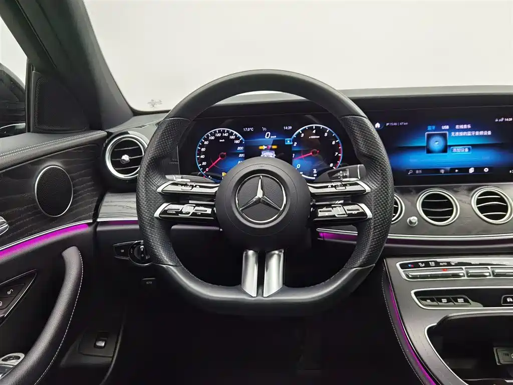 Mercedes-Benz E-Class 2021 — фото 11