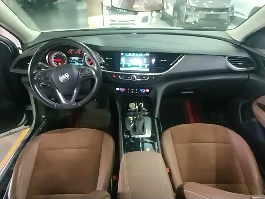 Buick Regal 2020 — фото 10