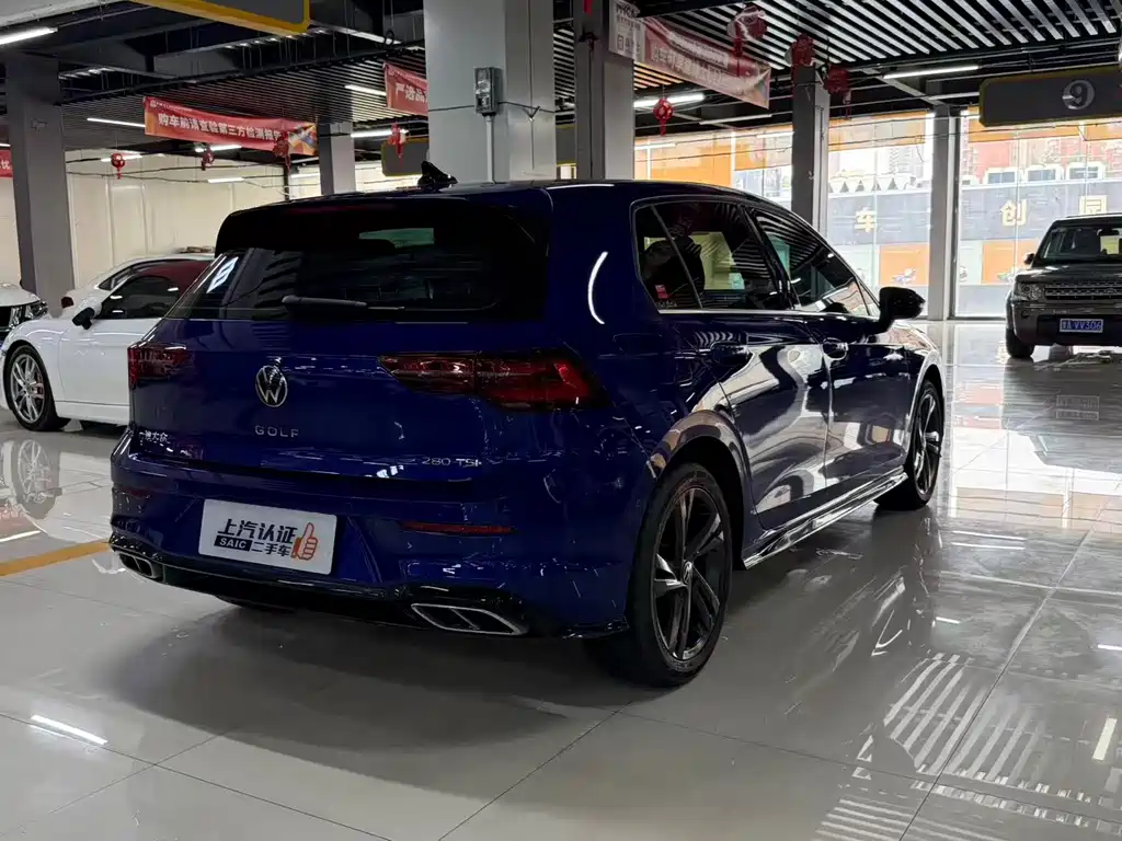 Volkswagen Golf 2023