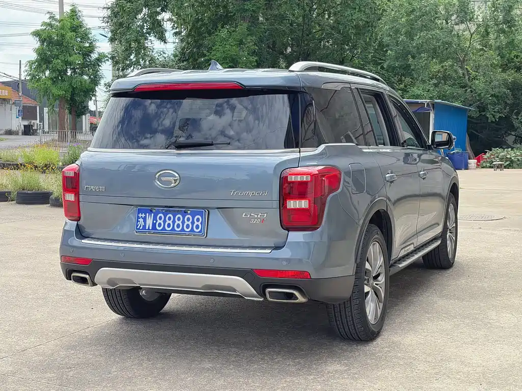 GAC Motor Trumpchi GS8 2017 — фото 17