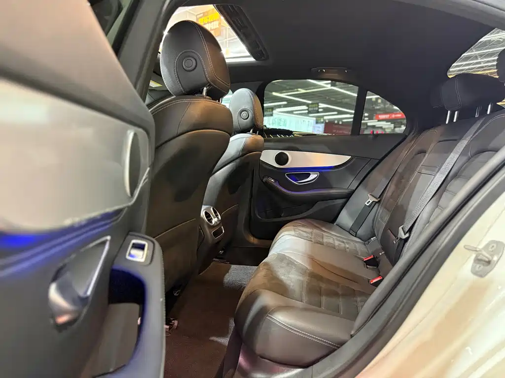 Mercedes-Benz C-Class 2020 — фото 18