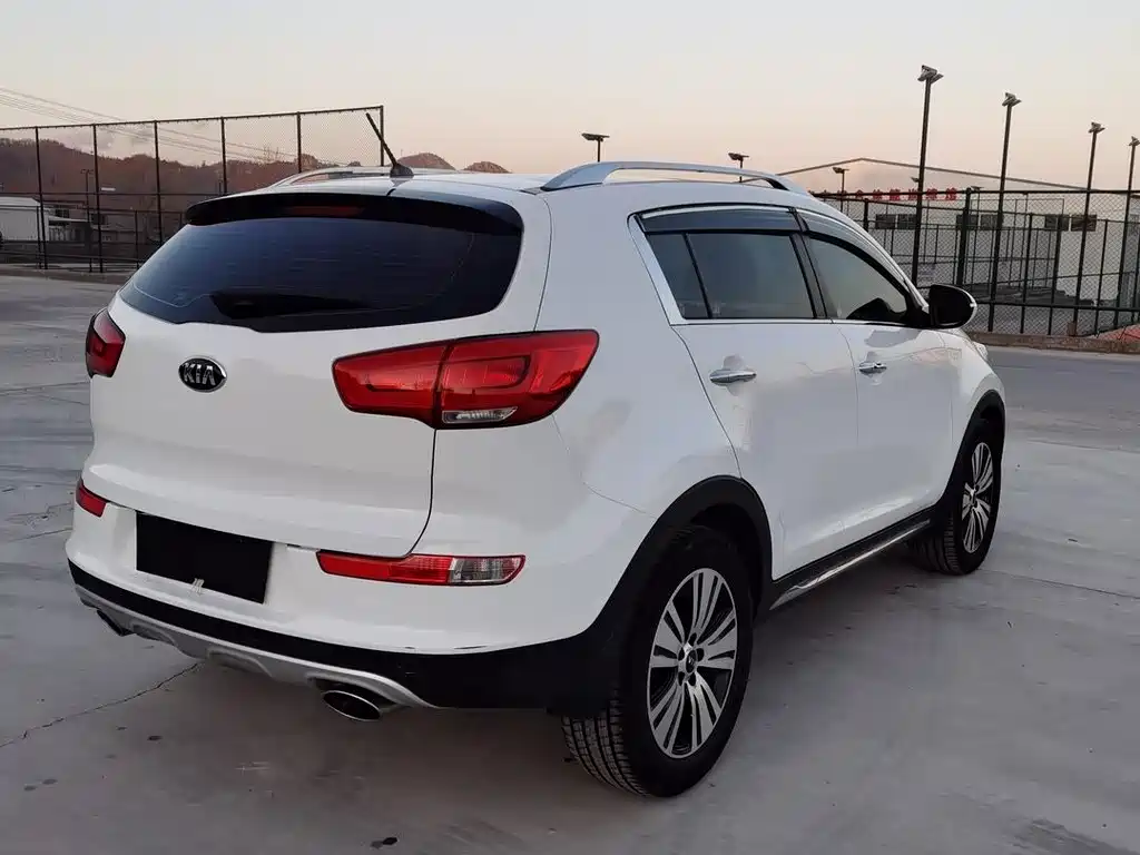 Kia Sportage 2017 — фото 12