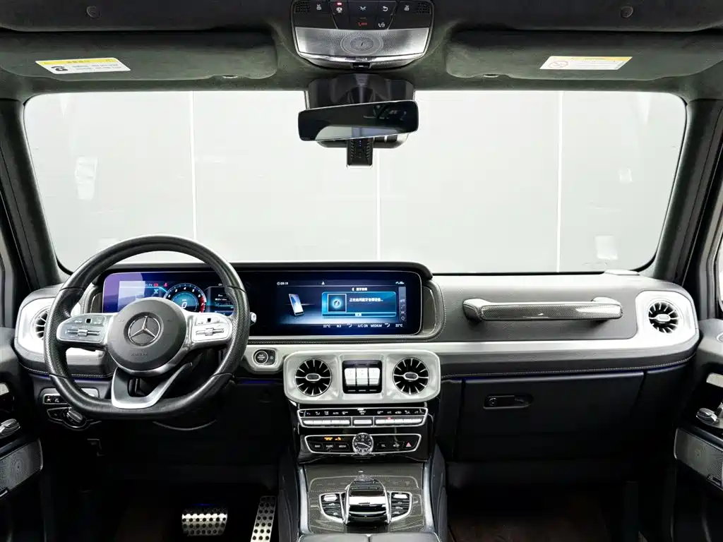 Mercedes-Benz G-Class 2022 — фото 10