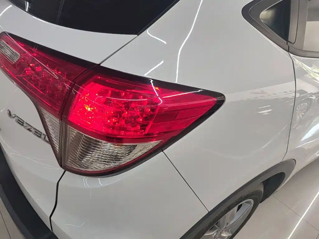 Honda Vezel 2021 — фото 8
