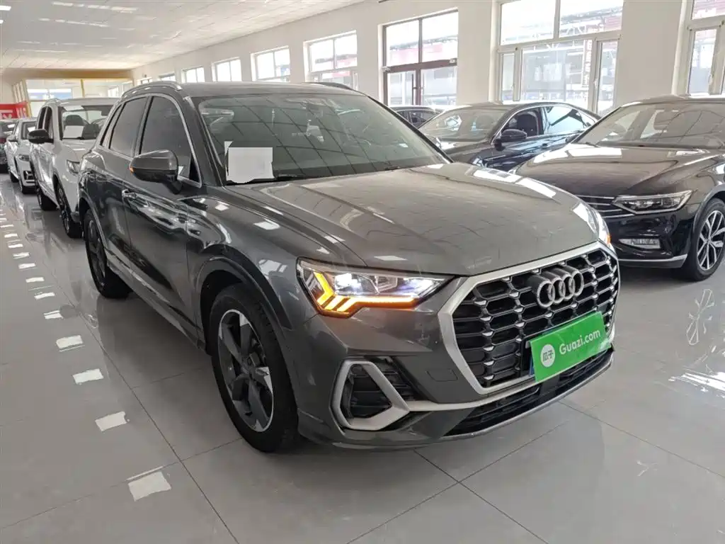 Audi Q3 2020 — фото 22