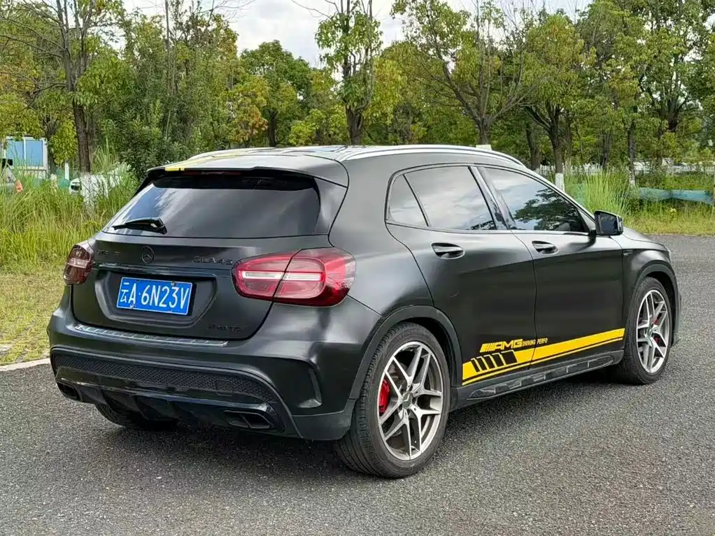 Mercedes-Benz GLA AMG 2015 — фото 9