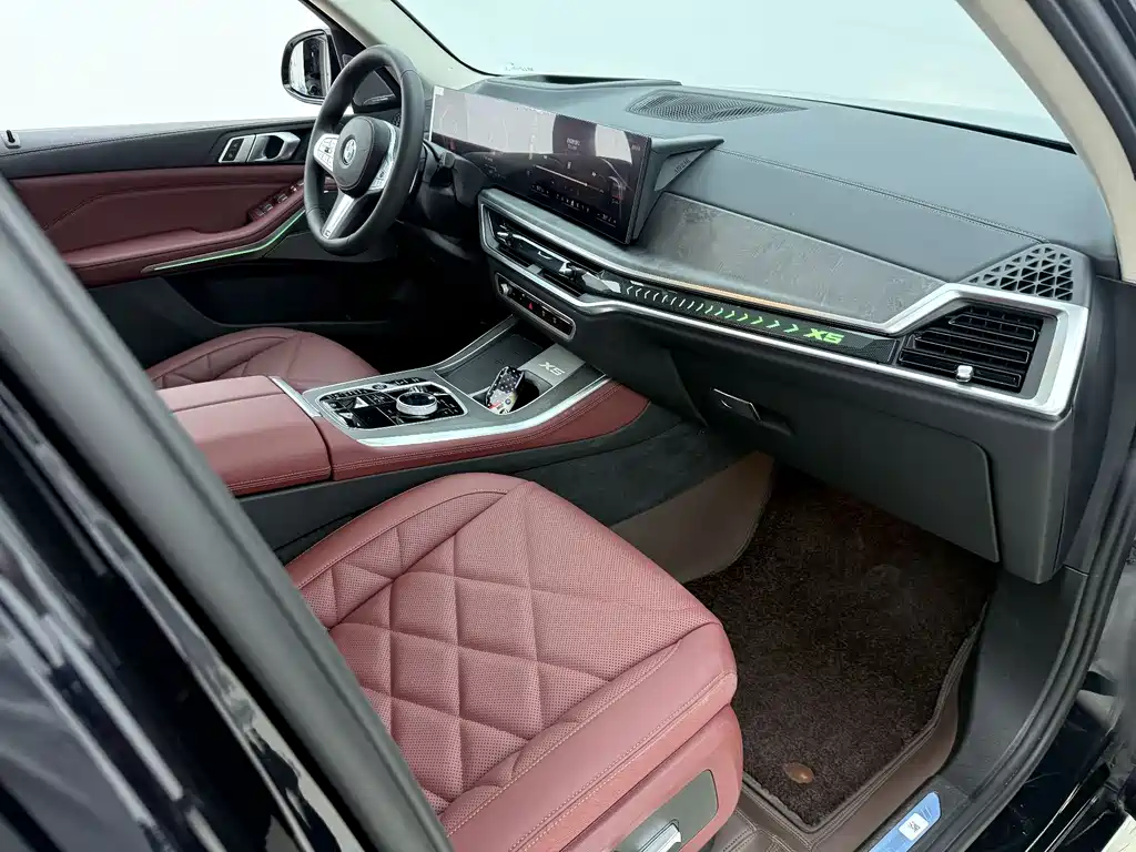 BMW X5 2025 — фото 16