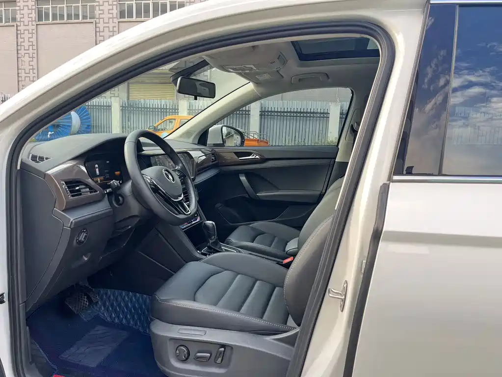 Volkswagen Tharu 2022