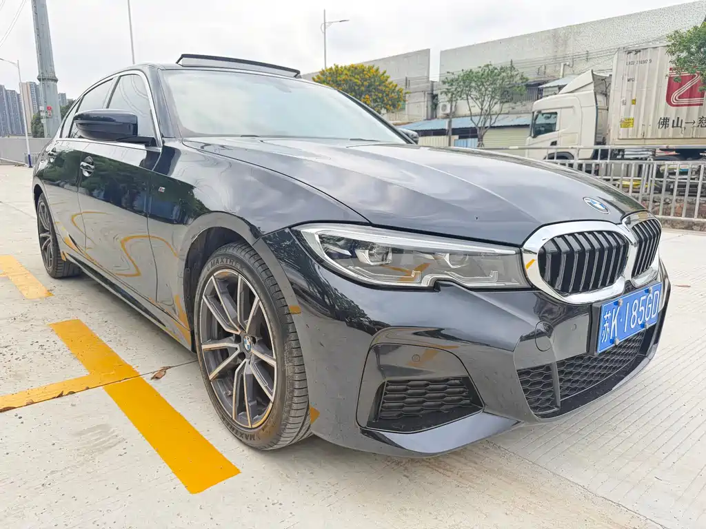 BMW 3 Series 2022