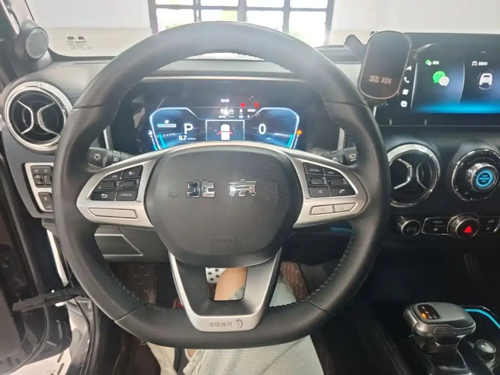 BAIC BJ40 2023 — фото 11