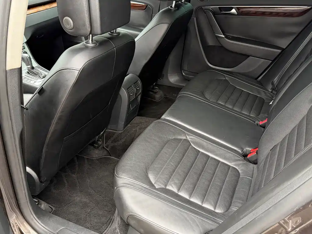 Volkswagen Magotan 2014