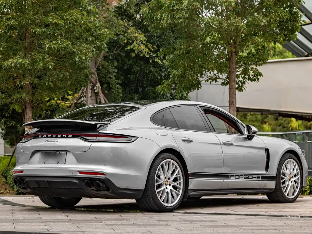 Porsche Panamera 2021 — фото 5