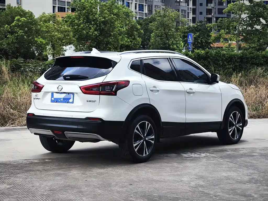 Nissan Qashqai 2021 — фото 3