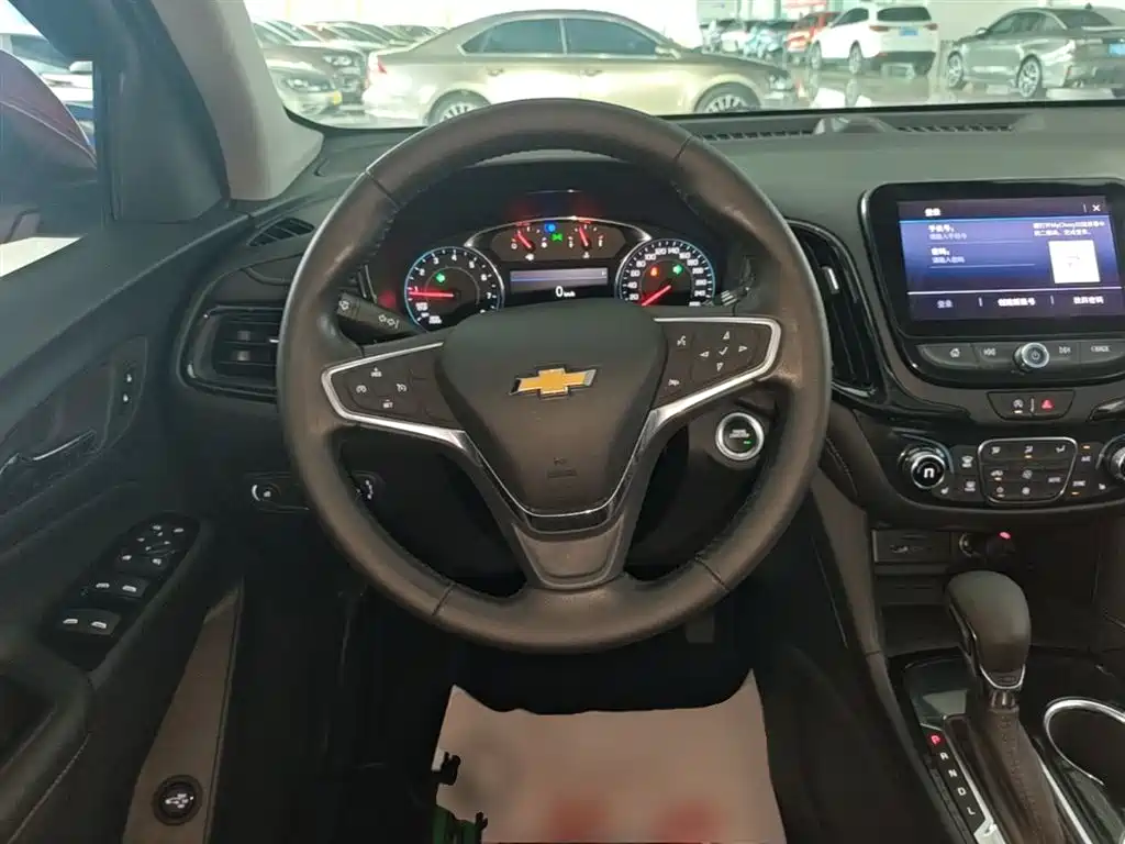 Chevrolet Equinox 2021 — фото 11