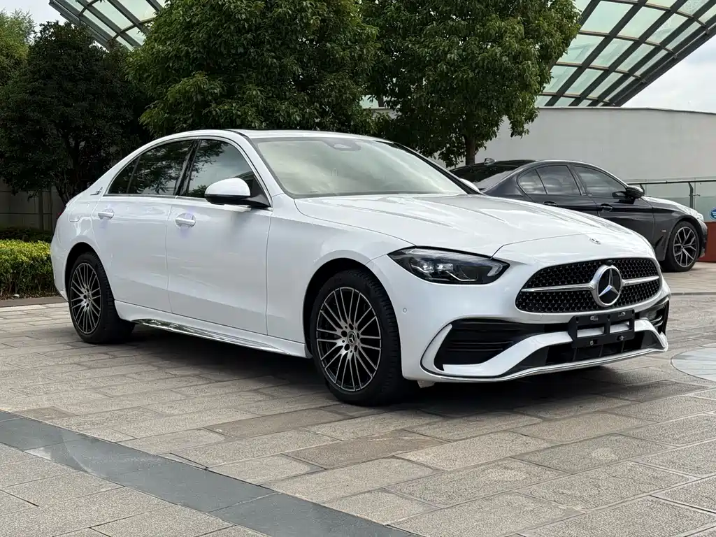 Mercedes-Benz C-Class 2023
