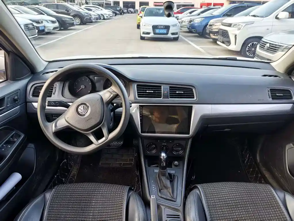 Volkswagen Gran Lavida 2017
