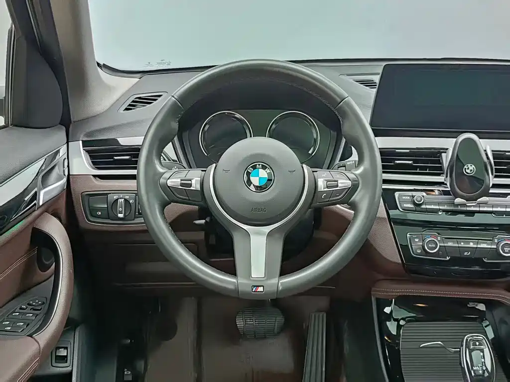 BMW X1 2020 — фото 18