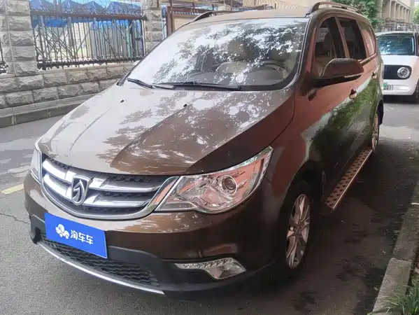 Baojun 730 2014