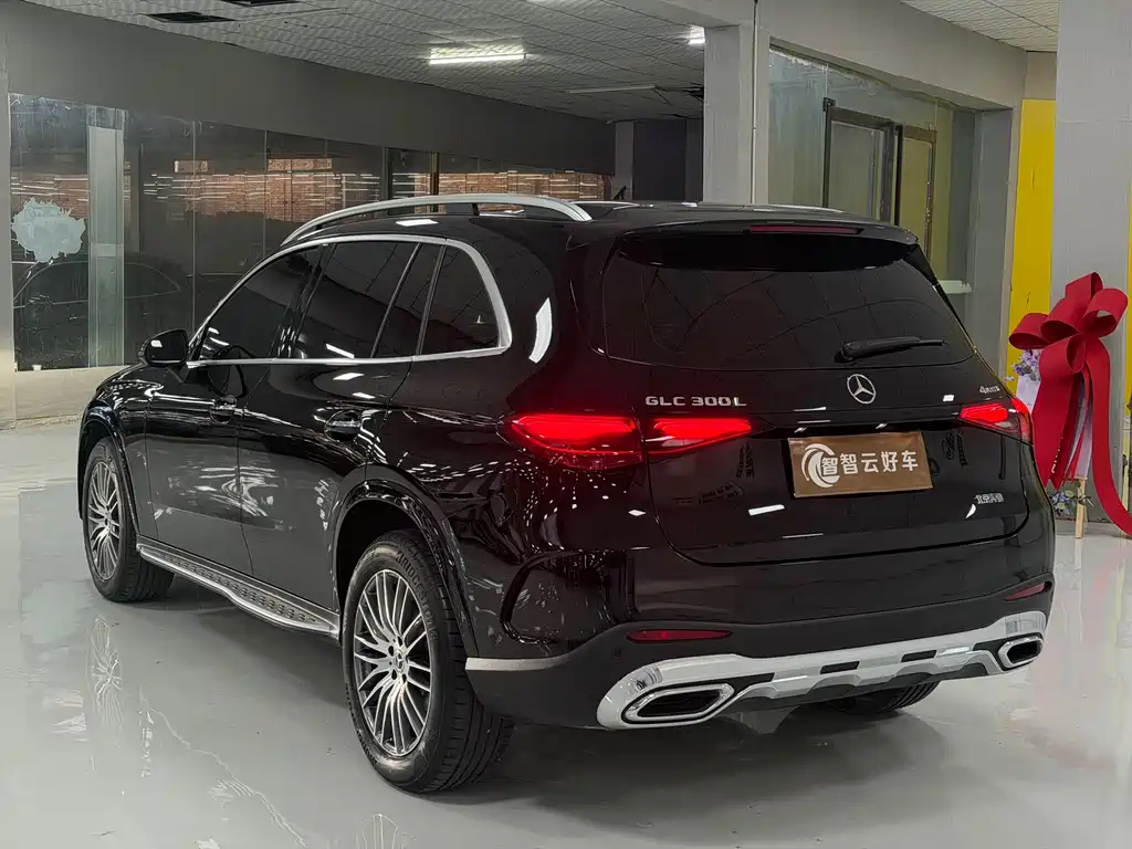 Mercedes-Benz GLC 2024