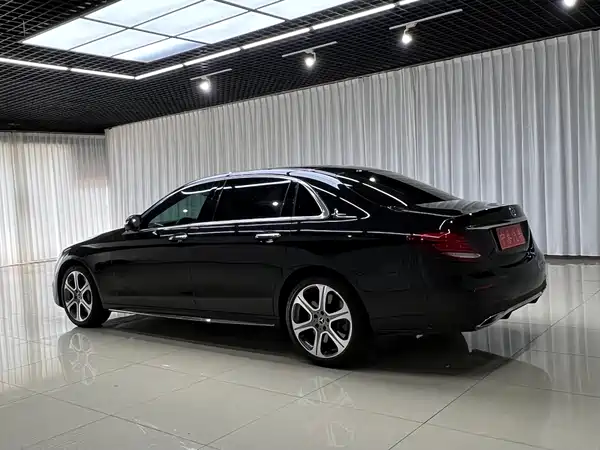 Mercedes-Benz E-Class 2017