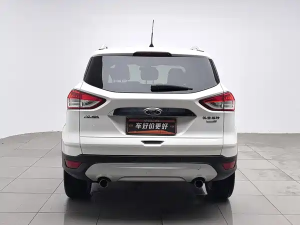 Ford Kuga 2014