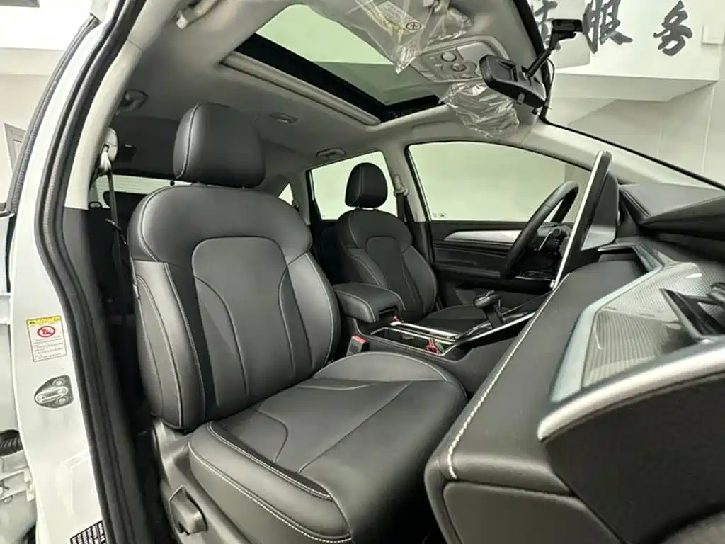 Haval M6 2022 — фото 12