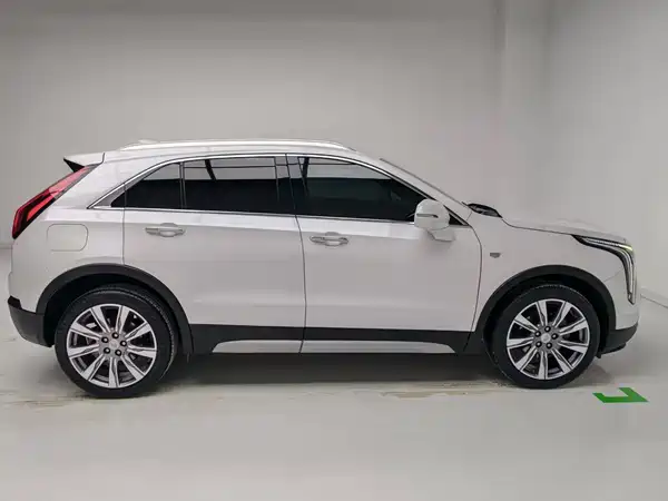 Cadillac XT4 2021