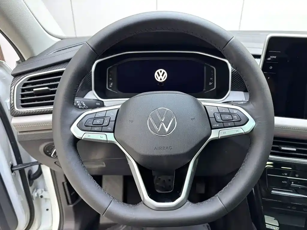Volkswagen Tayron 2023 — фото 18