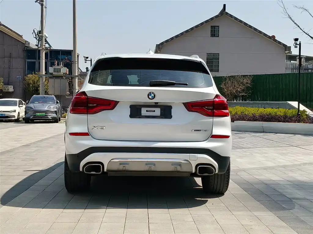 BMW X3 2021