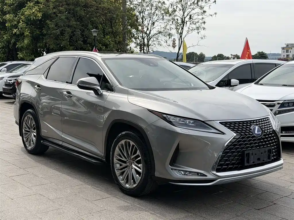 Lexus RX 2020
