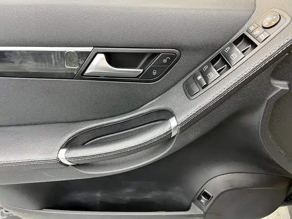 Mercedes-Benz R-Class 2017
