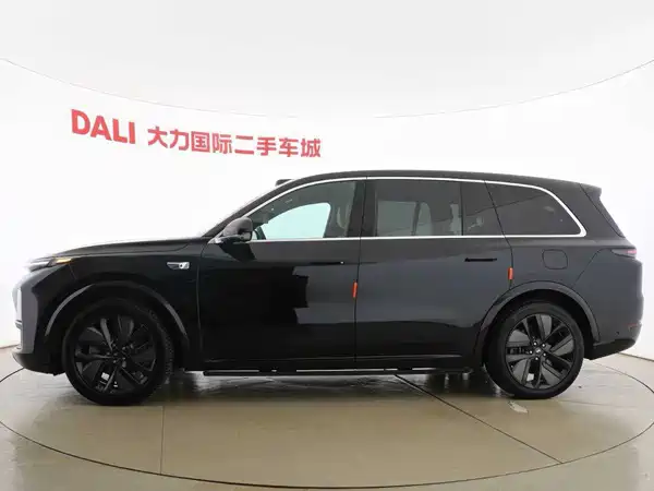 Li Auto L9 2025