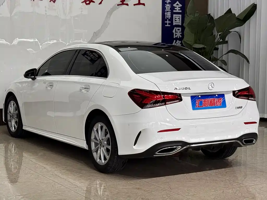 Mercedes-Benz A-Class 2019 — фото 4