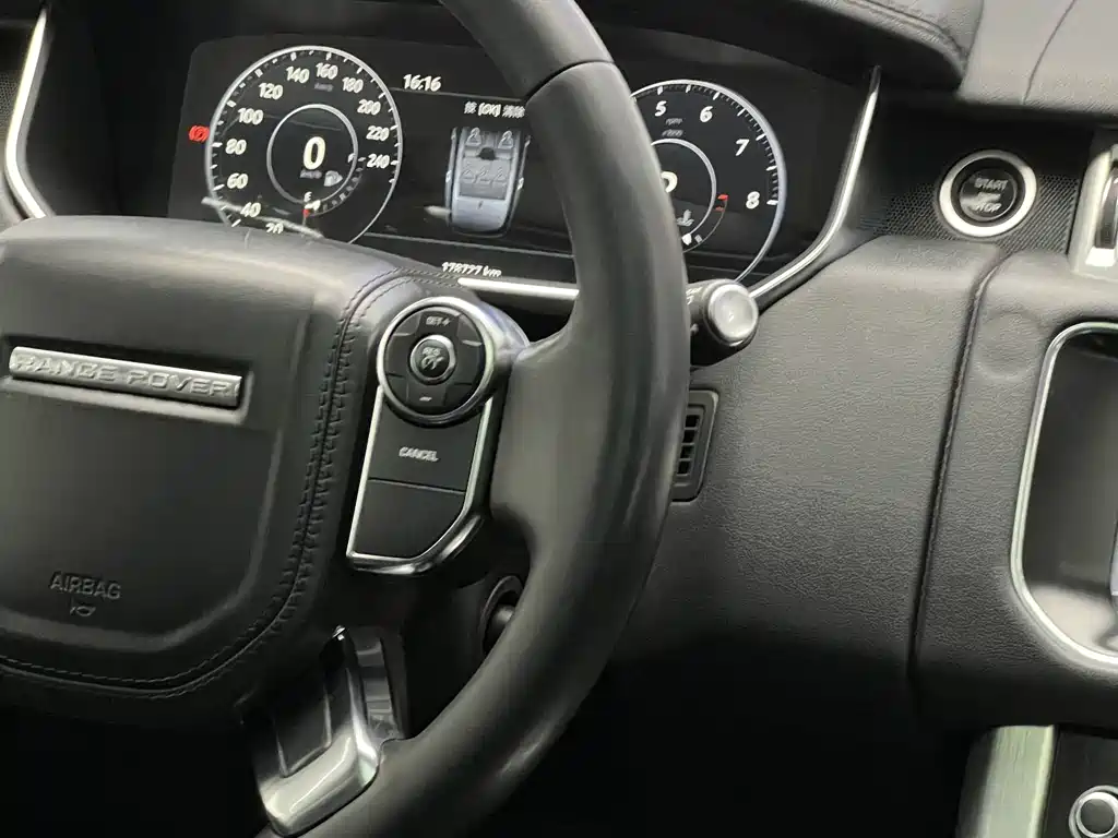 Land Rover Range Rover 2017 — фото 16
