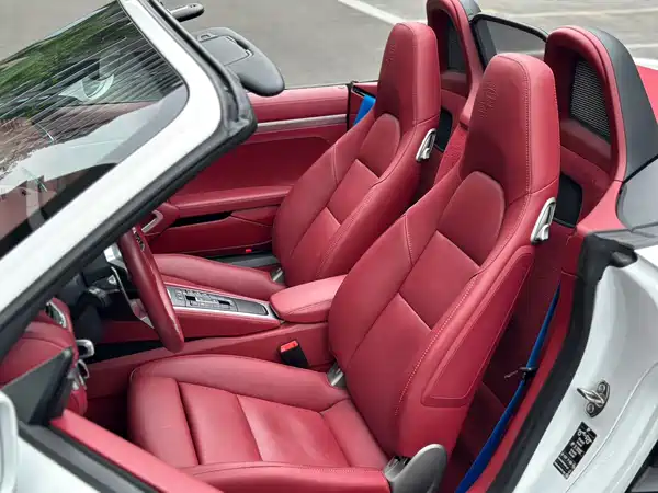 Porsche 718 2023