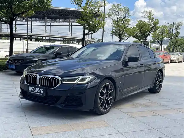 BMW 5 Series 2023