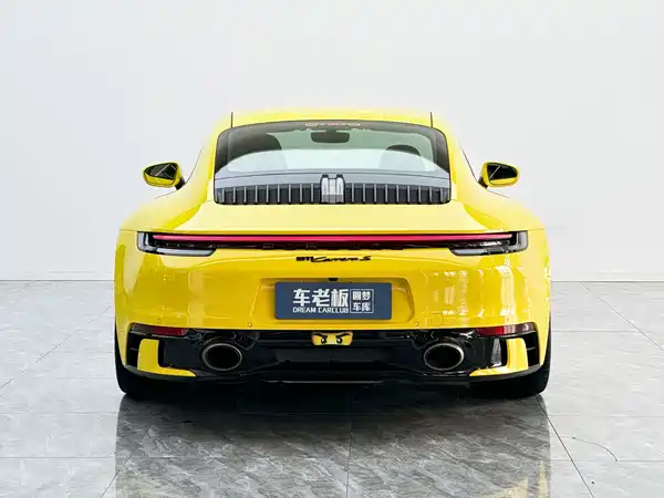 Porsche 911 2022
