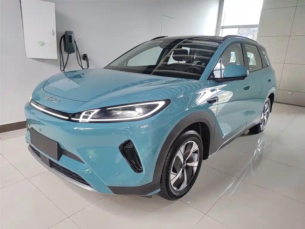 BYD Sealion 05 EV 2025 — фото 1