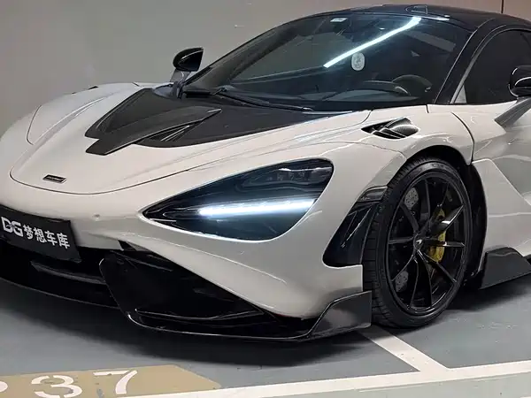 McLaren 720S 2018