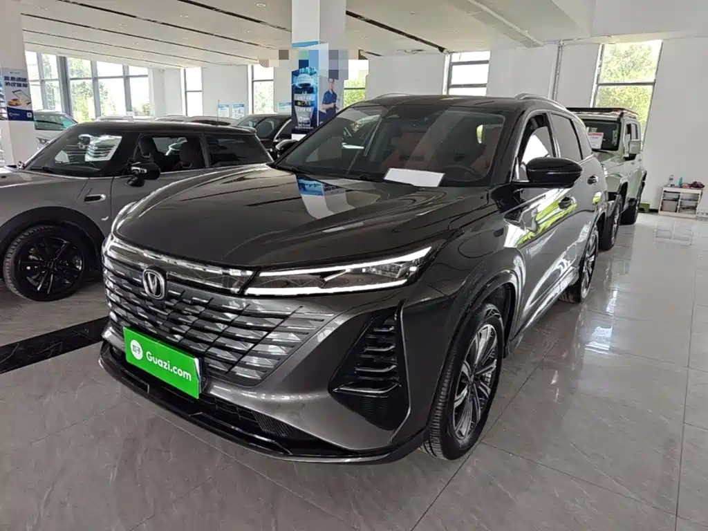 Changan CS75PLUS 2025 — фото 2
