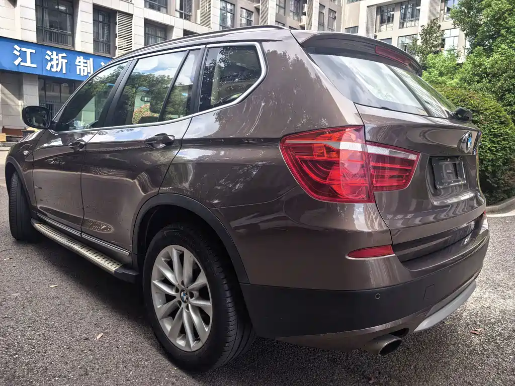BMW X3 2014 — фото 24