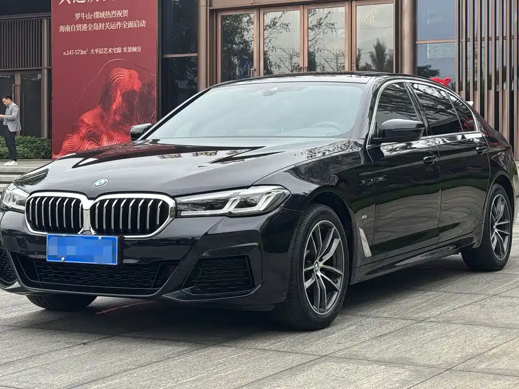 BMW 5 Series 2022