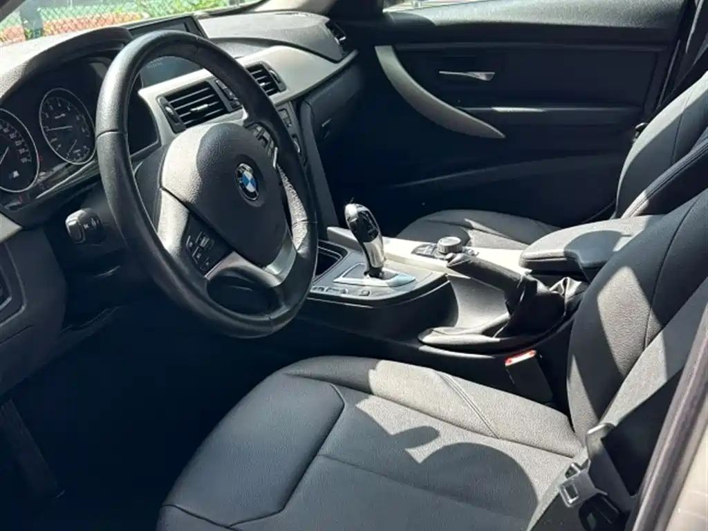 BMW 3 Series 2015