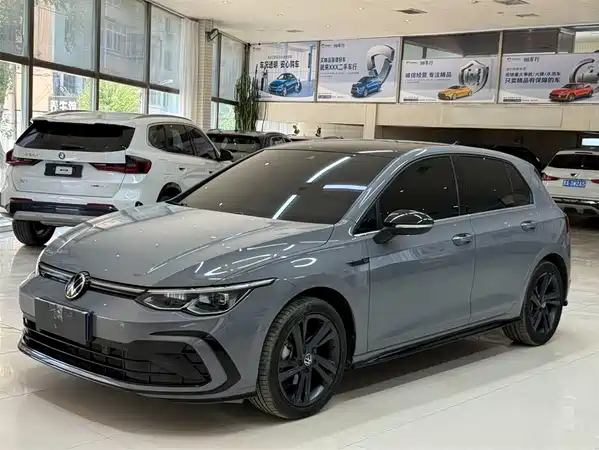 Volkswagen Golf 2022