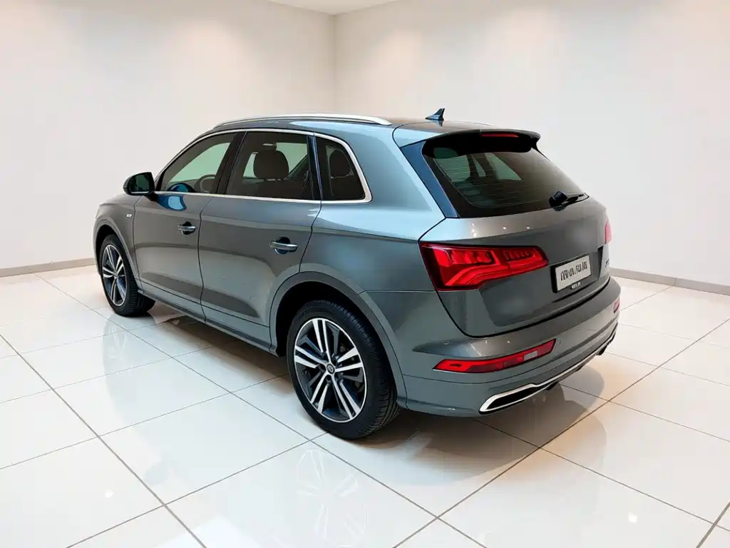 Audi Q5L 2021 — фото 4