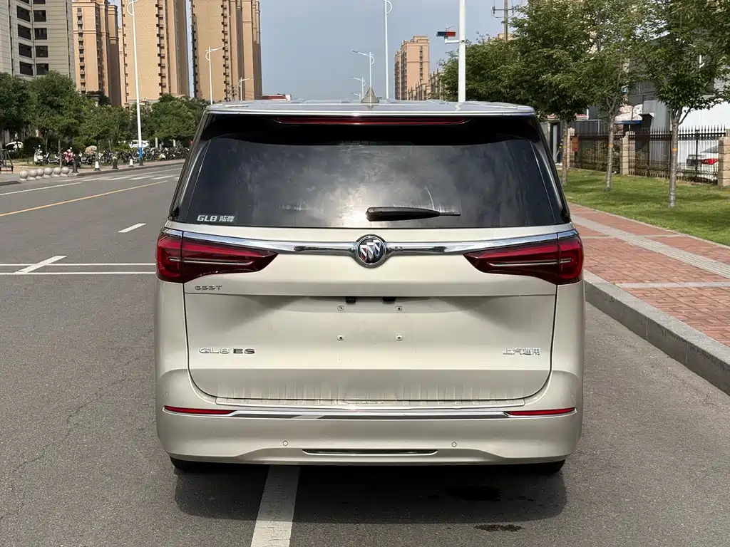 Buick GL8 2021