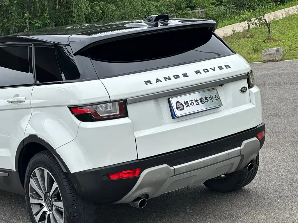 Land Rover Evoque 2018 — фото 11