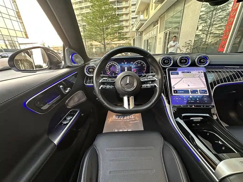 Mercedes-Benz C-Class 2023 — фото 16