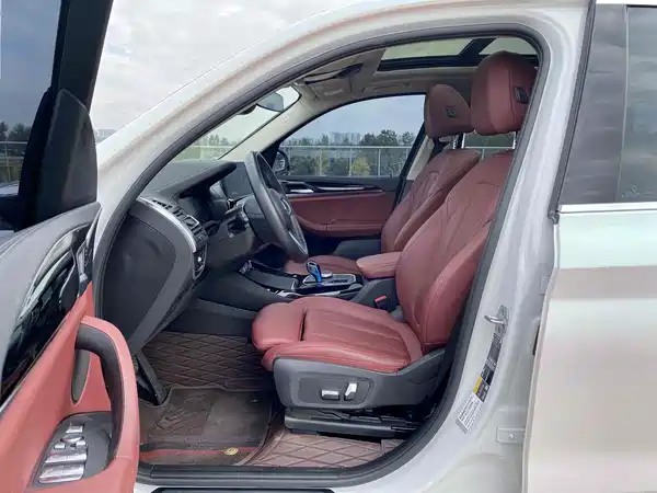 BMW iX3 2022