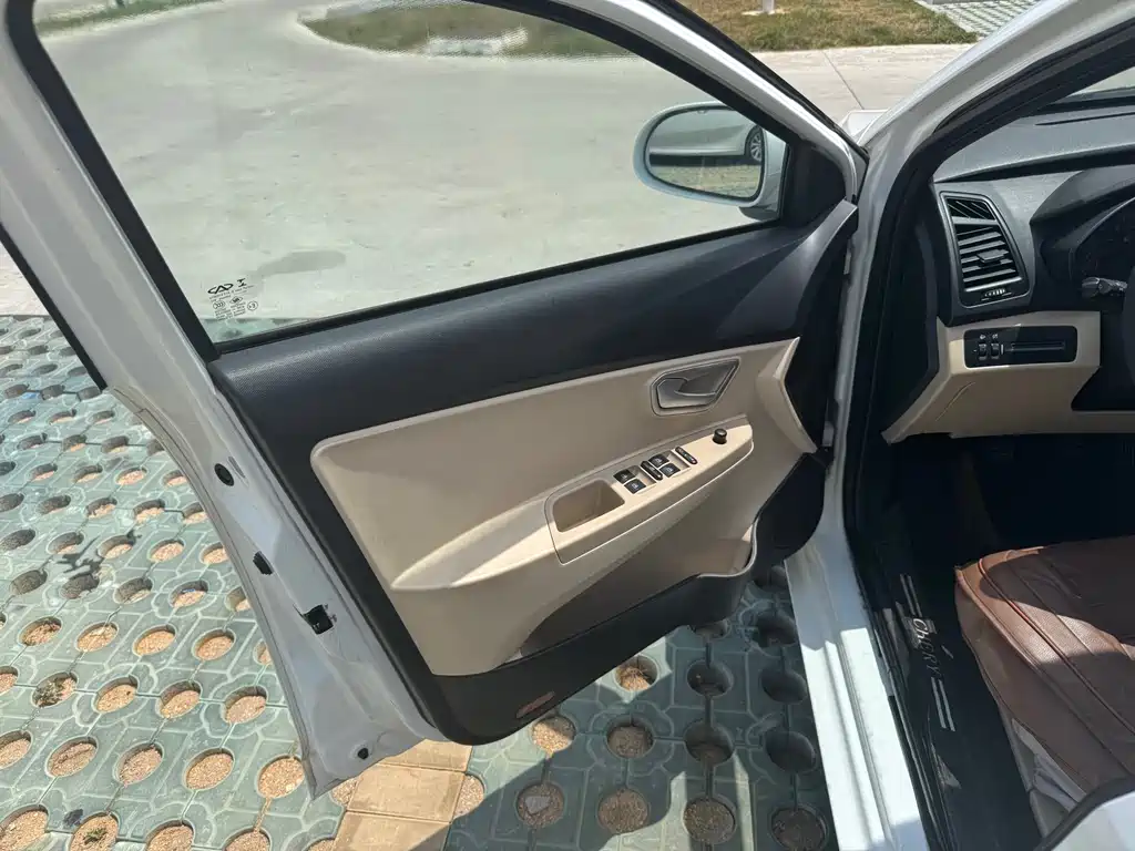 Chery Fengyun 2 2015